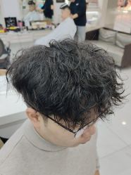 -尤司男士国潮理发馆