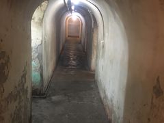 -洞庭洲·防空洞火锅·烧烤·铜锅涮肉(新百广场店)