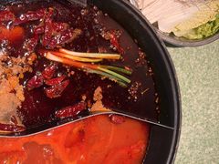 -憨铁匠老火锅(龙岗万科里店)