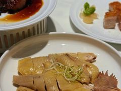 白切葵瓜籽鸡-侨美食家·40年地道粤菜(珠江新城店)