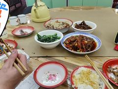 -老三样·旧食新味(绿地店)