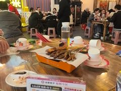 -冶建镜子·老南昌大排档·江西虾王(总店)