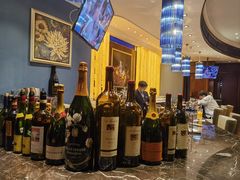-龙虾酒吧扒房(宁波香格里拉店)