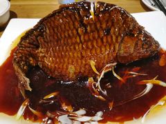 罾蹦鲤鱼-陈傻子餐厅(世纪都会店)
