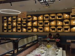 -豪客来牛排(重庆三峡广场步行街1704店)