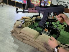 -都市枪神实弹射击俱乐部