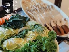 -皇城老妈·大连海鲜火锅(港湾店)