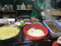 -大学城美食街