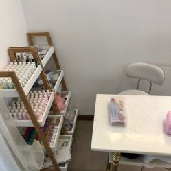 -M Nails & Beauty美甲美睫美体