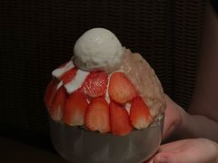 -三出山火锅(南京万象天地店)