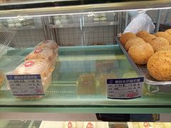 -白玉兰食品甜凤店(合生汇店)