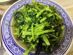 -云河农家乐饭店(福禄缘树山店)