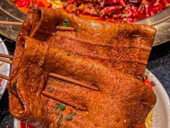 -周小明火锅(黑金冠社区店)