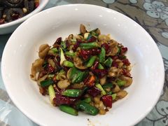 -老梅园大虾城(八一桥店)