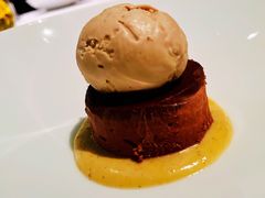 巧克力榛子蛋糕-TRB Forbidden City(故宫店)