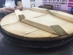 -东顺老渔翁笨锅炖(抚松路店)