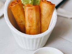 芒果鲜虾炸春卷-悦湖公馆