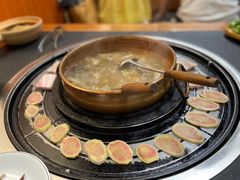 -阿山卓·野生菌火锅·纳西火塘烤肉