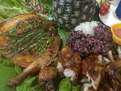 -沐毫傣泐云南菜孔雀宴•手抓饭傣味烧烤(曼听公园店)