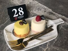 -UNI UNI(环亚凯瑟琳店)