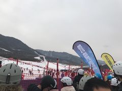 -鳌山滑雪度假区