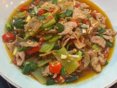 -吃饭皇帝大土家民族菜(正大广场店)