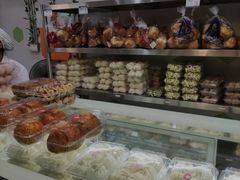 零售区-白玉兰食品(中山公园龙之梦店)