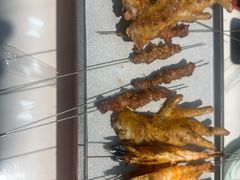 -嗨辣小聚·盘锦河蟹·海鲜烧烤龙虾(盘锦十年好店)