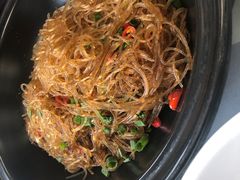 -独一佳老胡湘菜馆(矿山路店)