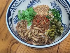 -蜗牛小馆醉乡民谣云南菜(惠新西里店)