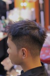 -鸿運 BARBER SHOP男士理发馆