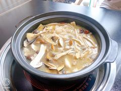 -野菌皇海景野生菌火锅(滨海大道店)