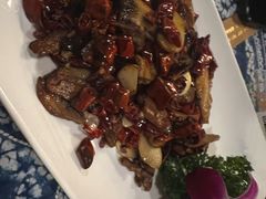 红椒炒牛肝菌-滇道云南特色料理(康定路店)