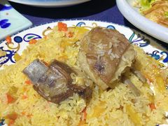 -伊带伊路新疆美食府(呼家楼店)