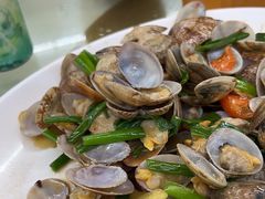 -红月湾海鲜饭店•沙滩海景(双月湾店)