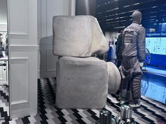 -MONCLER(北京SKP概念店)