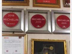 -Kha Mu Charoensang(Silom)