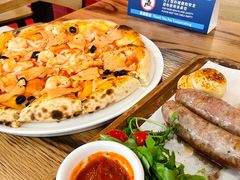 -城市大道红炉披萨烘焙坊