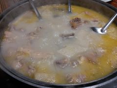 -侠成水上农庄(工业大道店)