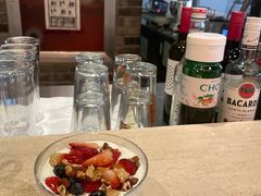 野莓核桃蜂蜜希腊酸奶-the rug 飞毯 (朝阳公园店)
