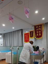 -痘院士专业祛痘皮肤管理