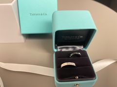-Tiffany & Co.蒂芙尼
(杭州大厦店)