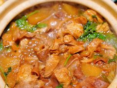 -牛腩之旅·牛腩牛杂煲(经纬汇店)