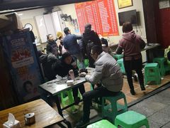 -李记特色罐罐米线(重庆中环大厦店)