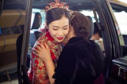 -禕·愫白婚纱商店