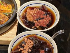 -川流不息·地道川菜·小龙虾(新松江路店)