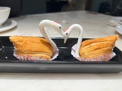 鲜果榴莲天鹅酥-陶陶居酒家(第十甫路总店)