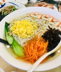 -甘井子区冠豪主题婚礼酒店宴会厅(机场店)