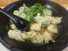 -嘎灵阁馄饨铺(富平路店)