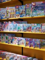 -Block Park 租乐高(D32店)